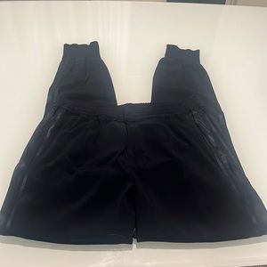 Revolve Vince Jogger Pants black size medium